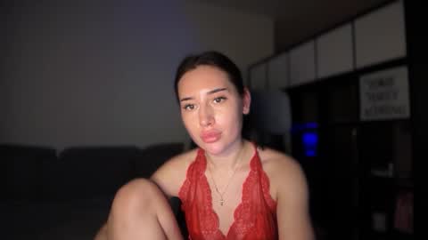 Snapshot of xcutexbunny chatting on December 1, 2025, 9:09 pm XCuteXbunny online show from December 1, 2025, 9:09 pm