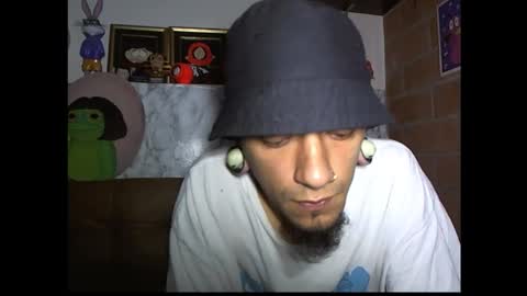 Snapshot of xdantex19 chatting on February 2, 2026, 2:05 pm xdantex19 online show from February 2, 2026, 2:05 pm