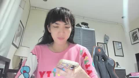 xdreamangel online show from December 7, 2024, 11:40 am