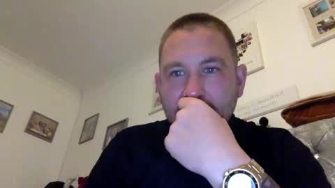 xdtxptx online show from May 6, 2026, 10:37 pm