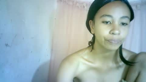 xenna610827 online show from January 24, 2025, 9:28 am