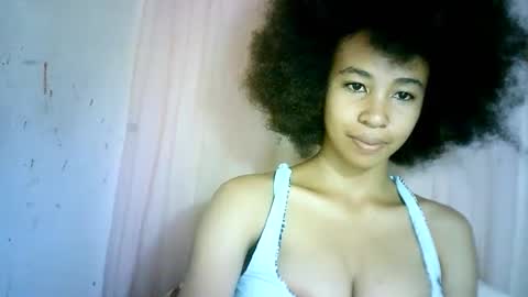 xenna610827 online show from February 26, 2025, 6:32 pm