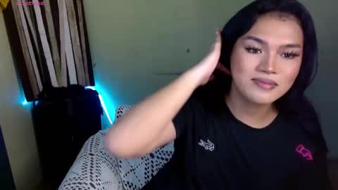 Snapshot of xfreyalibitina69x chatting on November 17, 2025, 1:33 am xfreyalibitina69x online show from November 17, 2025, 1:33 am