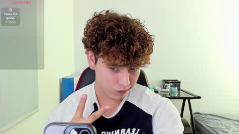 xhan online show from December 14, 2024, 4:23 am