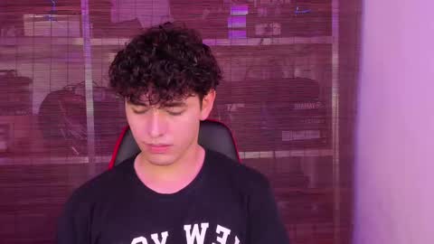 xhan online show from February 25, 2025, 5:41 am