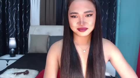 Snapshot of xhugesignificant69x chatting on January 8, 2025, 12:38 am xhugesignificant69x online show from January 8, 2025, 12:38 am