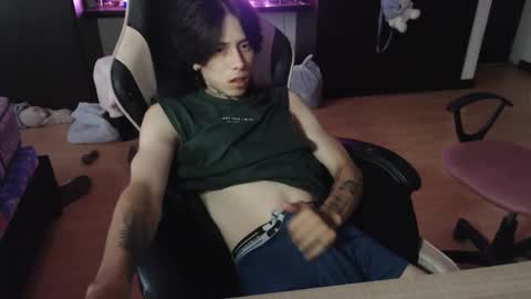 xIce Boy online show from December 14, 2025, 10:36 pm