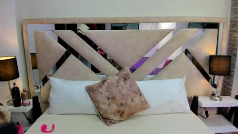 Snapshot of ximena_vasquez8 chatting on February 2, 2026, 3:16 am Xime online show from February 2, 2026, 3:16 am