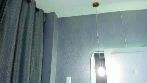   ximena  online show from November 17, 2025, 1:50 pm