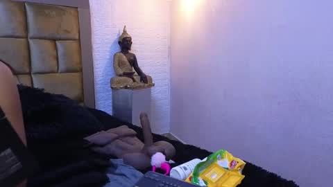 ximena online show from February 27, 2025, 7:12 am