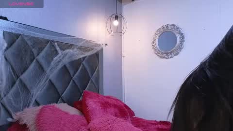 ximena online show from October 15, 2025, 12:05 pm