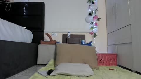 ximtia online show from January 9, 2025, 12:30 pm