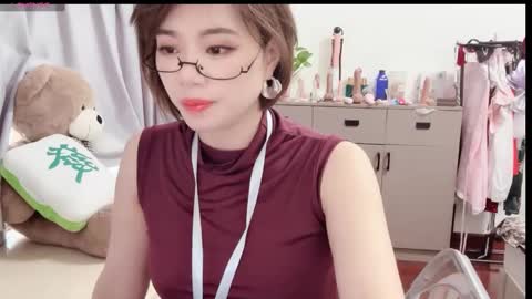 xinbao799322 online show from September 20, 2025, 3:40 am