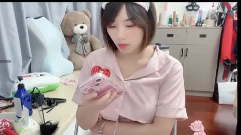 xinbao799322 online show from November 5, 2025, 2:33 am