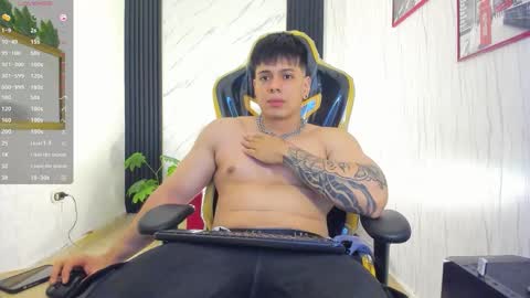      online show from November 27, 2025, 12:18 pm