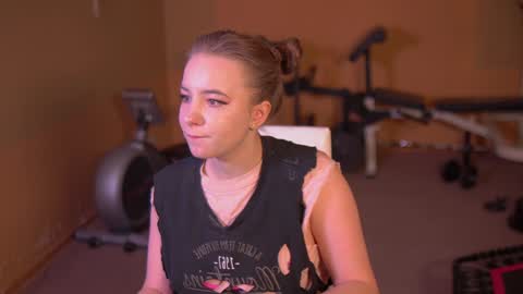 Snapshot of xlanabunny chatting on December 8, 2024, 12:52 pm xlanabunny online show from December 8, 2024, 12:52 pm