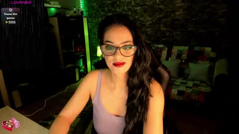 Lara online show from February 27, 2025, 7:47 pm