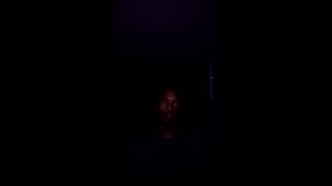 xloli online show from March 22, 2026, 4:49 am