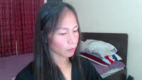 Snapshot of xlovely_destinyx chatting on December 3, 2024, 5:45 pm Alice online show from December 3, 2024, 5:45 pm