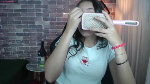 Snapshot of xlunna chatting on January 14, 2025, 4:08 pm lunna online show from January 14, 2025, 4:08 pm