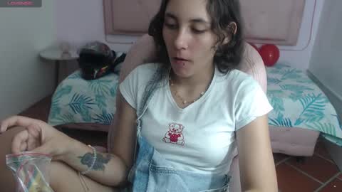 Snapshot of xlunna chatting on February 14, 2025, 8:37 pm lunna online show from February 14, 2025, 8:37 pm