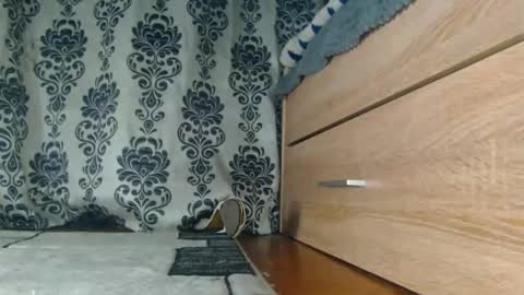 Monroe online show from September 26, 2025, 8:07 am