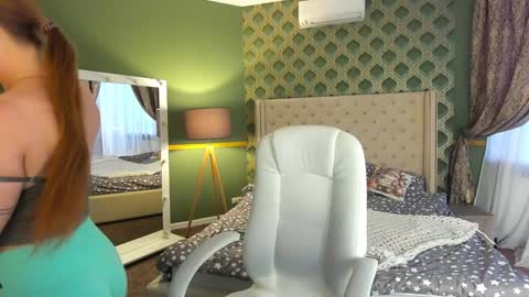 Snapshot of xo_monica chatting on January 21, 2025, 12:39 pm Monica online show from January 21, 2025, 12:39 pm