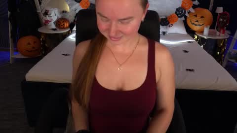 Snapshot of xo_monica chatting on November 1, 2025, 1:24 pm Monica online show from November 1, 2025, 1:24 pm