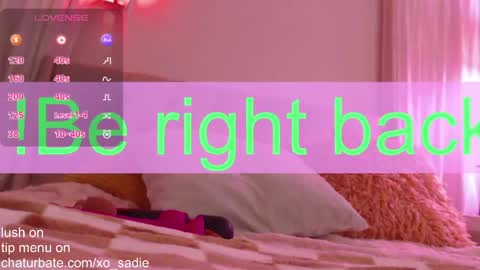 Snapshot of xo_sadie chatting on May 8, 2026, 9:25 am Xo Sadie online show from May 8, 2026, 9:25 am