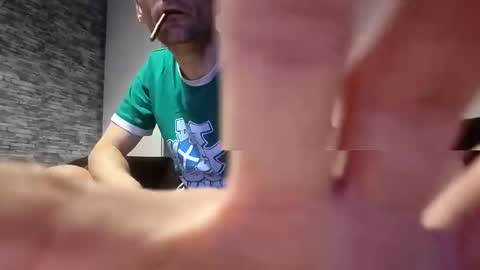 Snapshot of xo_smurf_xo chatting on December 25, 2024, 11:33 am Just Smurf online show from December 25, 2024, 11:33 am