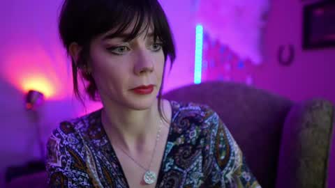 Bella Bondai online show from February 9, 2025, 12:08 pm