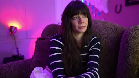 Bella Bondai online show from February 19, 2025, 12:22 pm