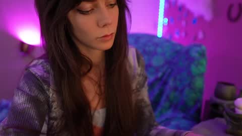 Bella Bondai online show from March 2, 2025, 5:44 am