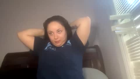 Snapshot of xocrybaby chatting on December 9, 2024, 6:03 pm xocrybaby online show from December 9, 2024, 6:03 pm