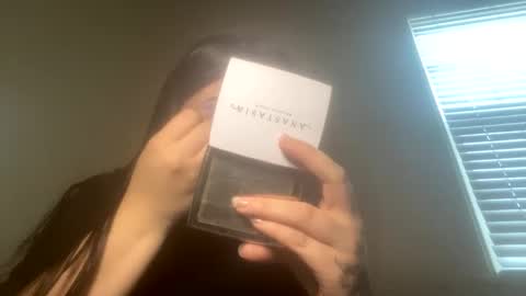 Snapshot of xocrybaby chatting on January 31, 2025, 6:57 pm xocrybaby online show from January 31, 2025, 6:57 pm