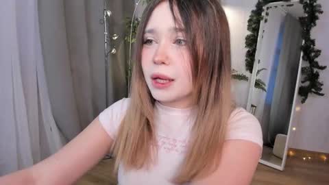 Milana online show from January 9, 2026, 7:00 am