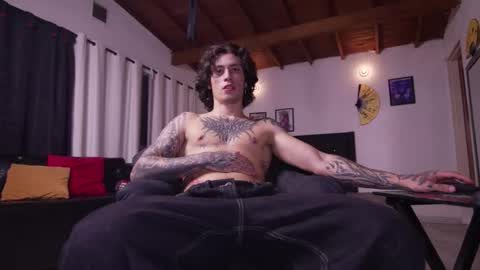   online show from February 11, 2026, 3:33 am