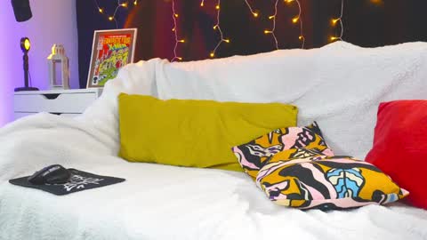 Snapshot of xorylan chatting on January 23, 2025, 8:02 pm XoRylan online show from January 23, 2025, 8:02 pm