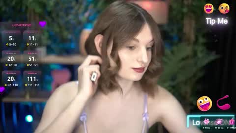 xoxo_molly online show from November 21, 2025, 8:51 pm