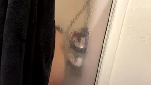 Snapshot of xoxoalizehibaby chatting on November 6, 2025, 4:52 pm xoxoalizehibaby online show from November 6, 2025, 4:52 pm