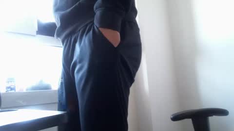 xoxopum online show from December 30, 2024, 10:53 am