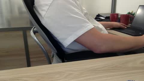 Snapshot of xrdrcrx chatting on May 28, 2026, 6:49 pm xrdrcrx online show from May 28, 2026, 6:49 pm