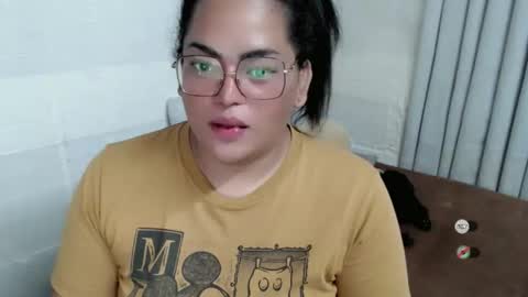 Snapshot of xsabbylicious69 chatting on October 27, 2025, 1:37 pm xsabbylicious69 online show from October 27, 2025, 1:37 pm