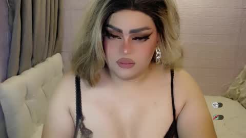 xsabbylicious69 online show from March 9, 2026, 1:42 am