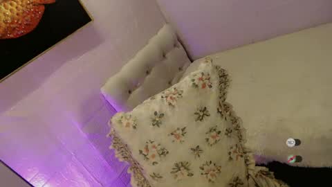 xsabbylicious69 online show from May 16, 2026, 2:19 am