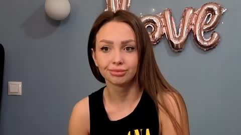 Snapshot of xsexycouples chatting on February 16, 2025, 11:05 pm AnnaMaee online show from February 16, 2025, 11:05 pm