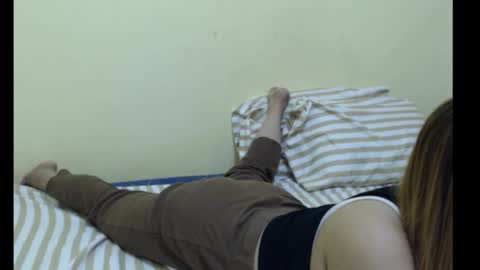 Snapshot of xsexyhotmomma69x chatting on November 2, 2025, 4:26 am merayel online show from November 2, 2025, 4:26 am