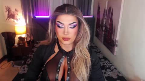 Cattaleya online show from February 18, 2025, 3:54 pm