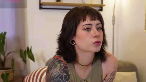 Snapshot of xspacebluex chatting on February 16, 2026, 10:17 pm Blue online show from February 16, 2026, 10:17 pm