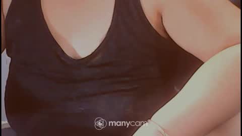 Snapshot of xsw33t_joy69x chatting on March 21, 2026, 3:15 pm joy online show from March 21, 2026, 3:15 pm